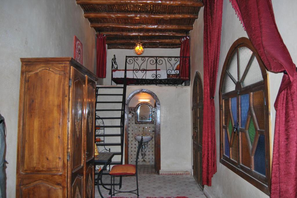 Caverne D'Ali Baba Ес-Сувейра Номер фото